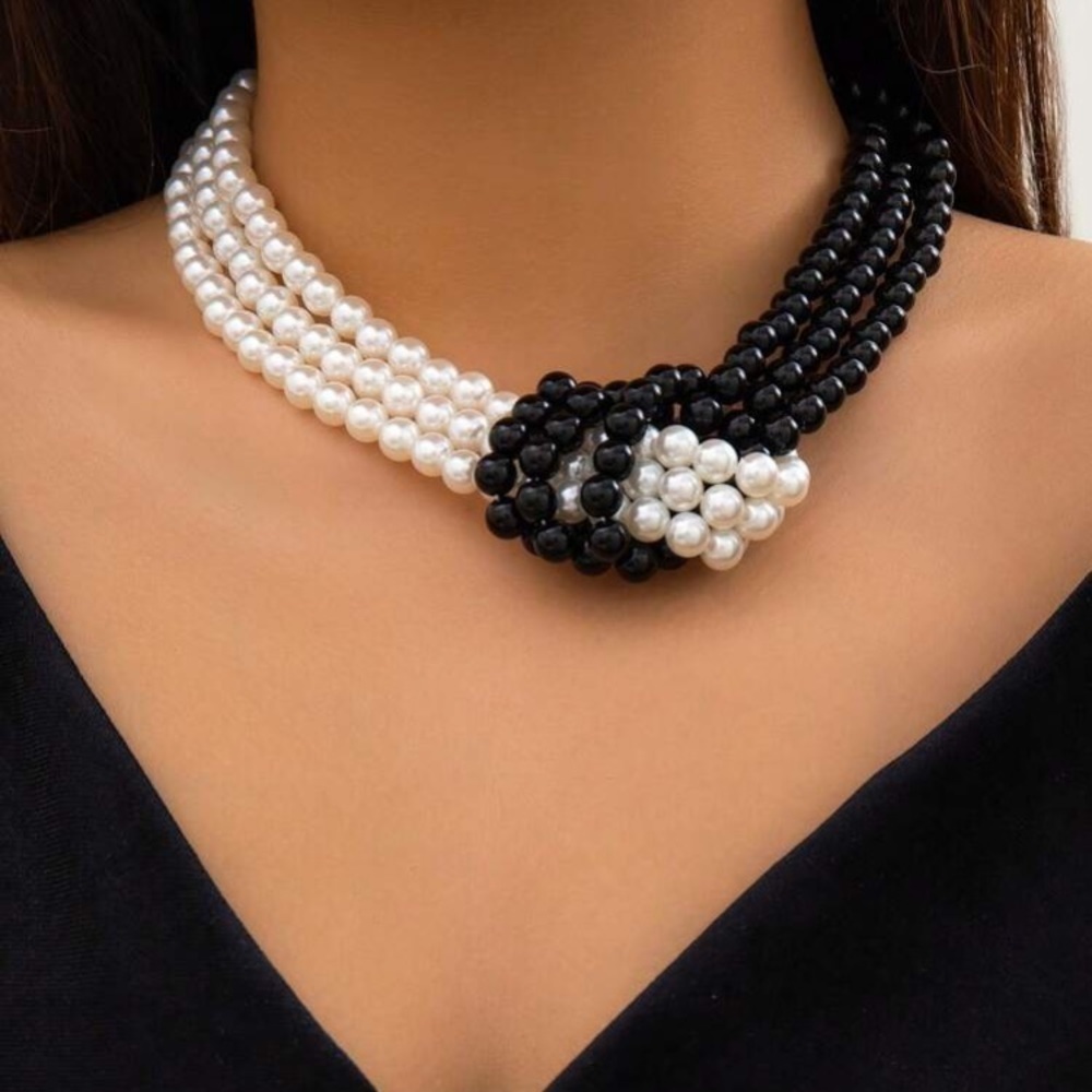 Stylish Faux Pearl Bead Clavicle Necklace, Elegant , black and white knot.